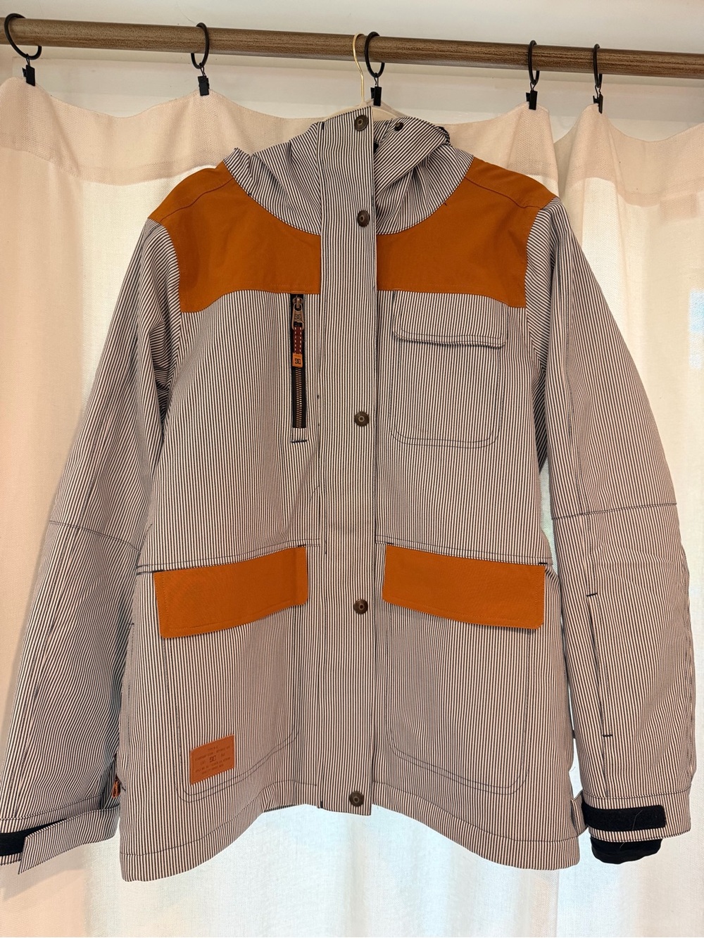 DC Women’s Insulated Snowboard/Ski Jacket